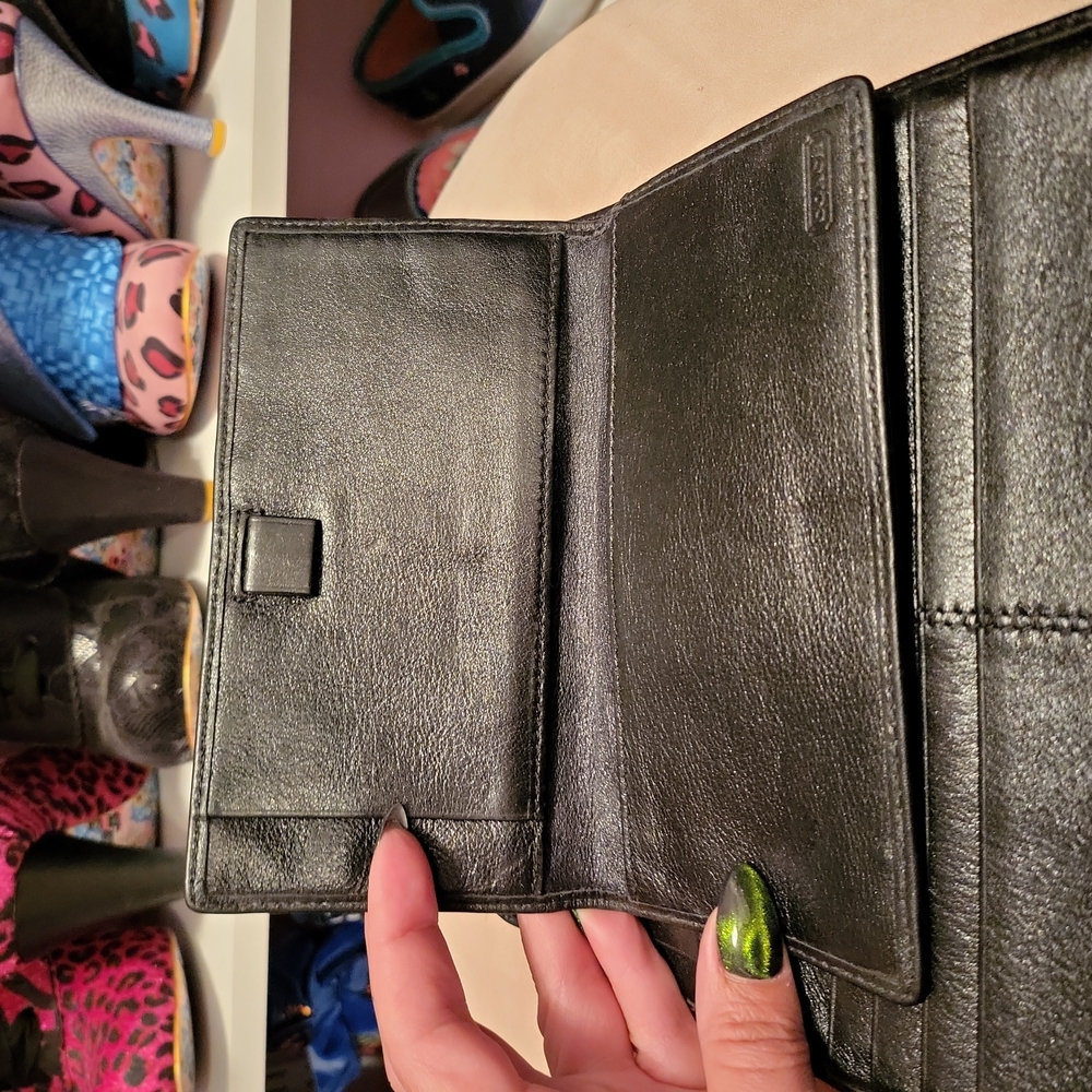 Coach Wallet - Picture 5 of 6